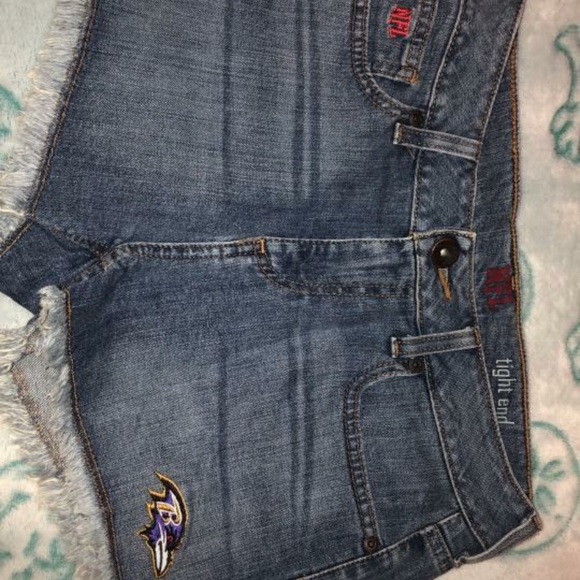 Baltimore Ravens Shorts - Picture 2 of 6